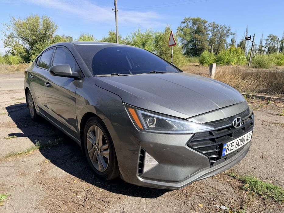 Продам Hyundai Elantra