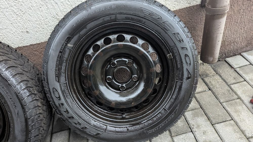 Komplet kół zimowych Dębica Frigo 2 195/65 15