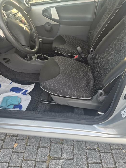 Sprzedam Peugeot 107