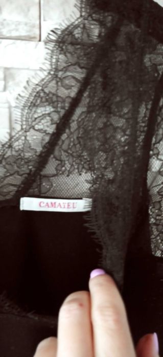 Podkoszulek damski z koronką czarny S/36 Camaïeu