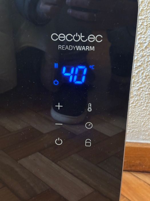 aquecedor digital cecotec com controle remoto em perfeito estado