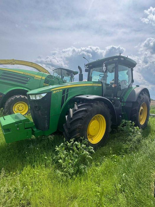 JOHN DEERE 8370R