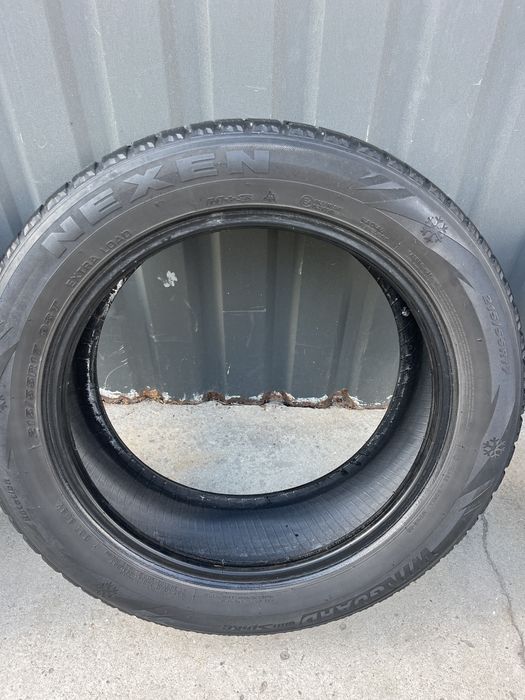 Резина Nexen 215/55/17