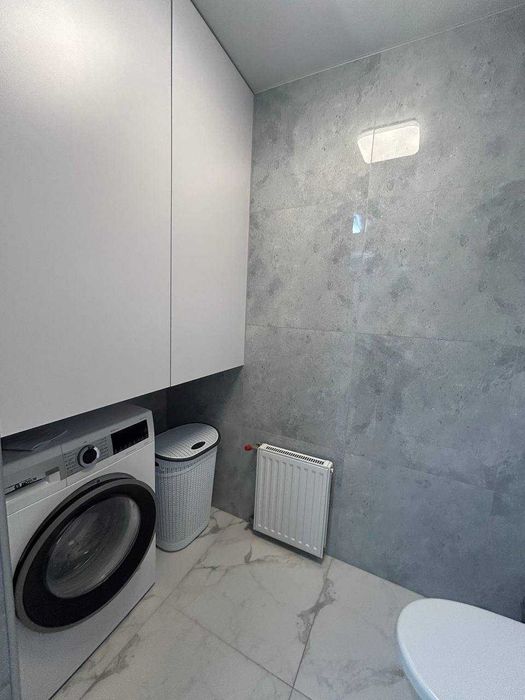 ПРОДАМ 2-кімнатну квартиру з великою кухнею 40 м2 в ЖК "Дмитріївський" на Таїрова
