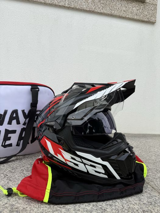 Capacete LS2 MX701 Explorer