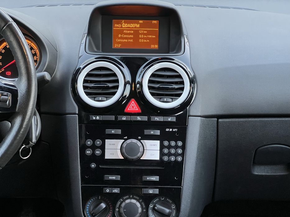 Opel Corsa — fotografia 5