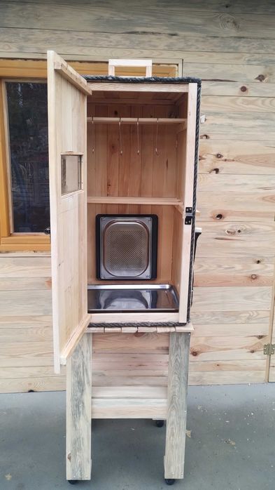 Wędzarnia elektryczna z drewna OLCHOWEGO
6.6.0.6.3.9.7.7.6.