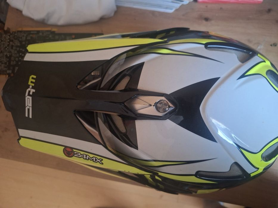 Kask rowerowy nowy