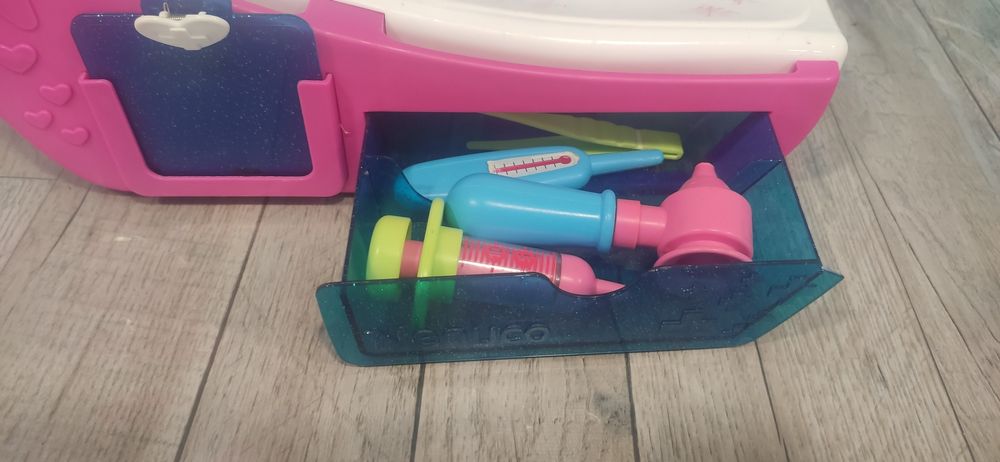 Conjunto Nenuco medica porque chora