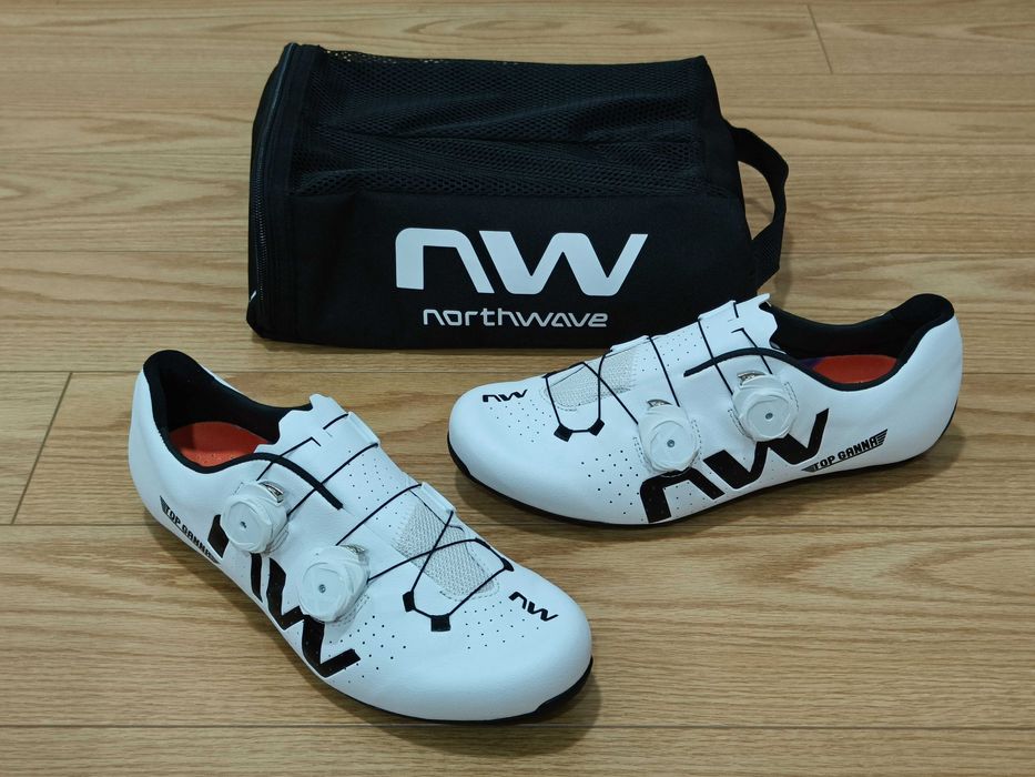 Sapatos de estrada Northwave Veloce Extreme Carbon edição Filippo Ganna "Novos"
