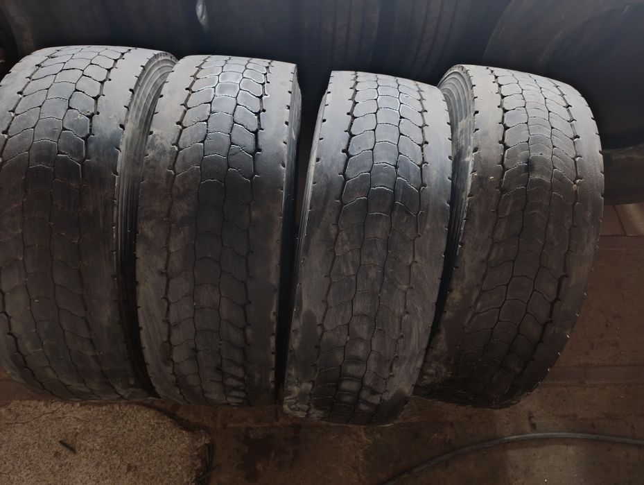 Комплект ведучих шин Giti 315/70r22.5
