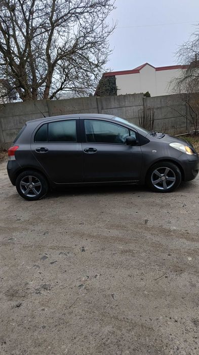 Sprzedam Toyote Yaris