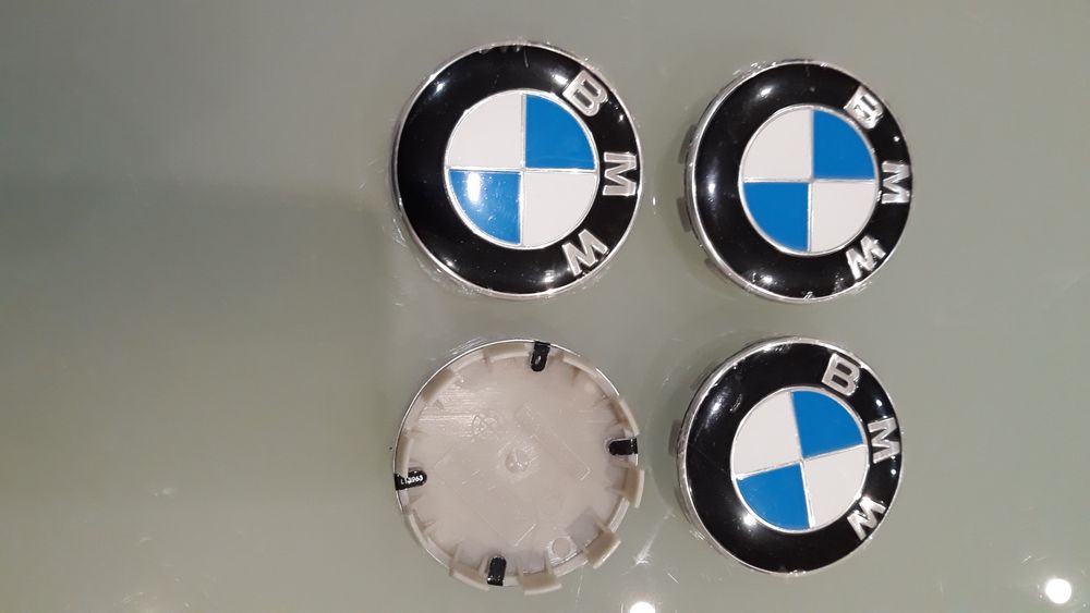 Tampas centro de jante BMW 68mm/ Emblemas capot /Traseira novas