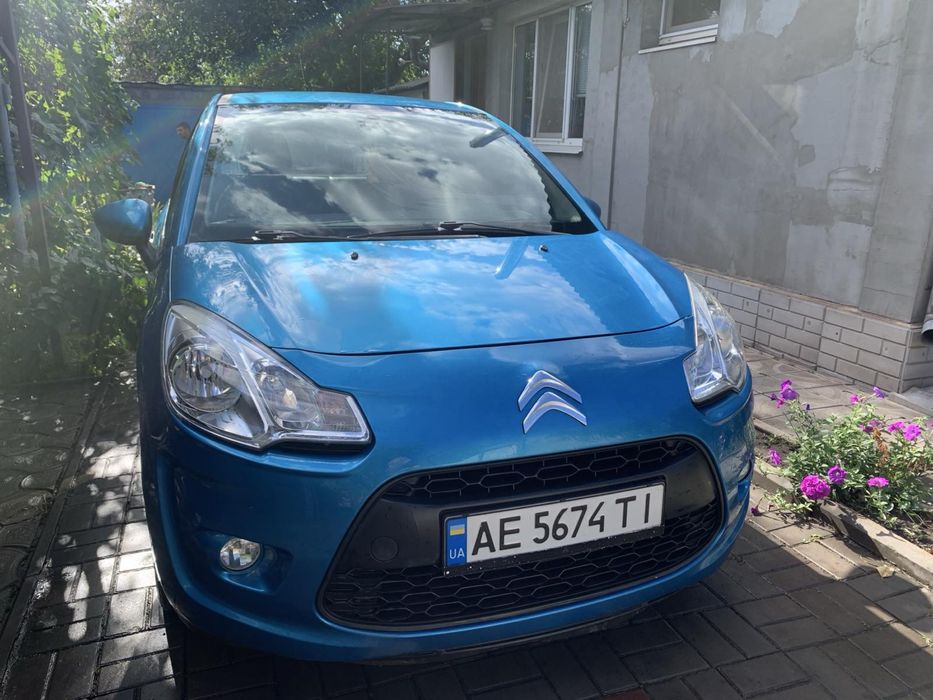 Продам авто Citroen C3 2010