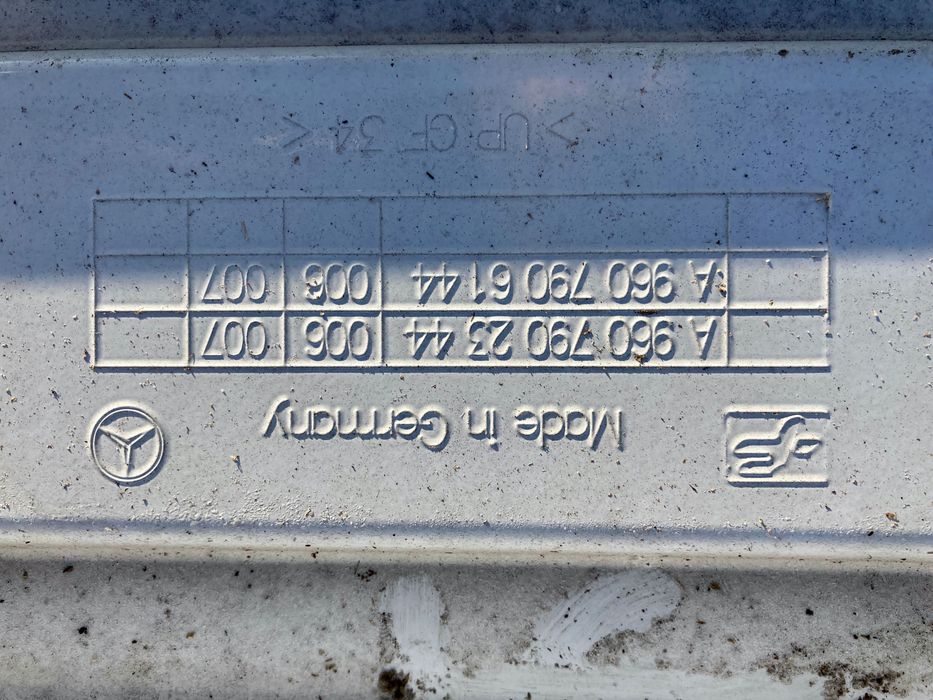 Owiewka dachowa actros mp4 big space