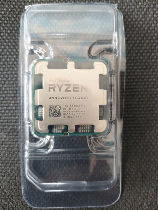 Процесор AMD Ryzen 7 7800x3d Новий!