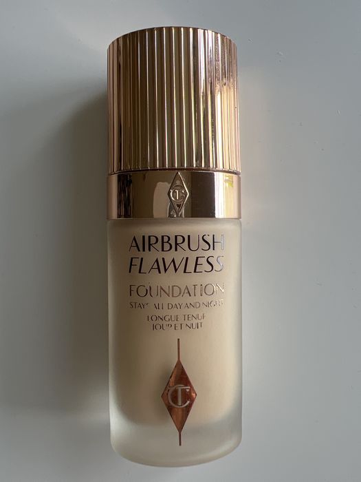 Podkład do twarzy Charlotte Tilbury