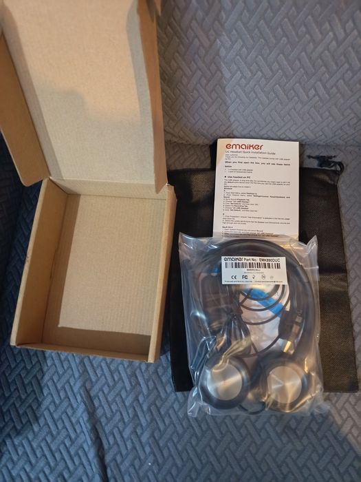 Headset USB estéreo com fio da marca Emaiker