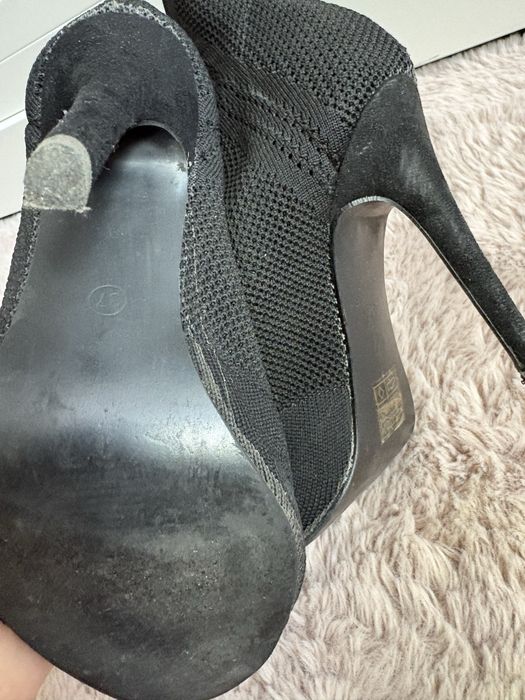 Botki 37 plus 2 ciuchy gratis