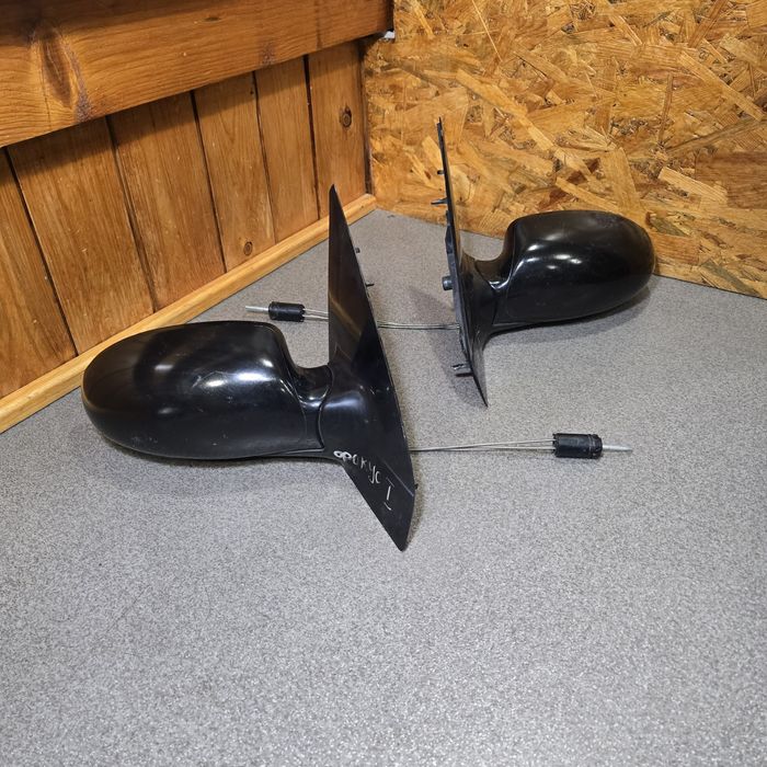 Дзеркало заднього Ford Focus 1 E11015475  механічне регулювання