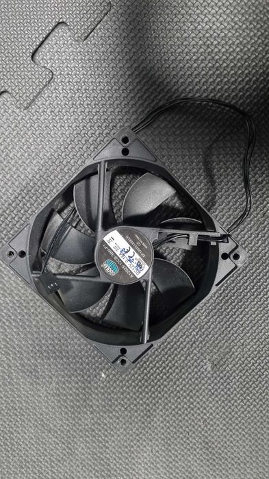 Ventoinha 120mm Cooler Master A12025 USADO