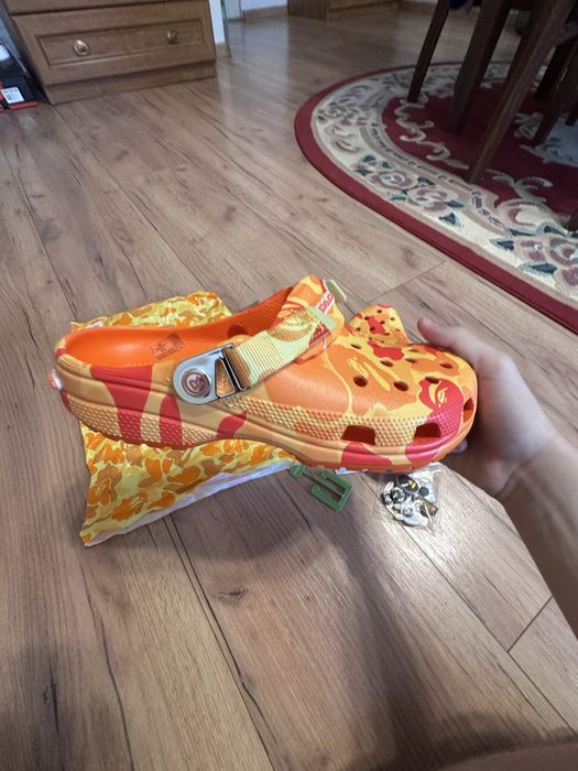 Crocs Bape.