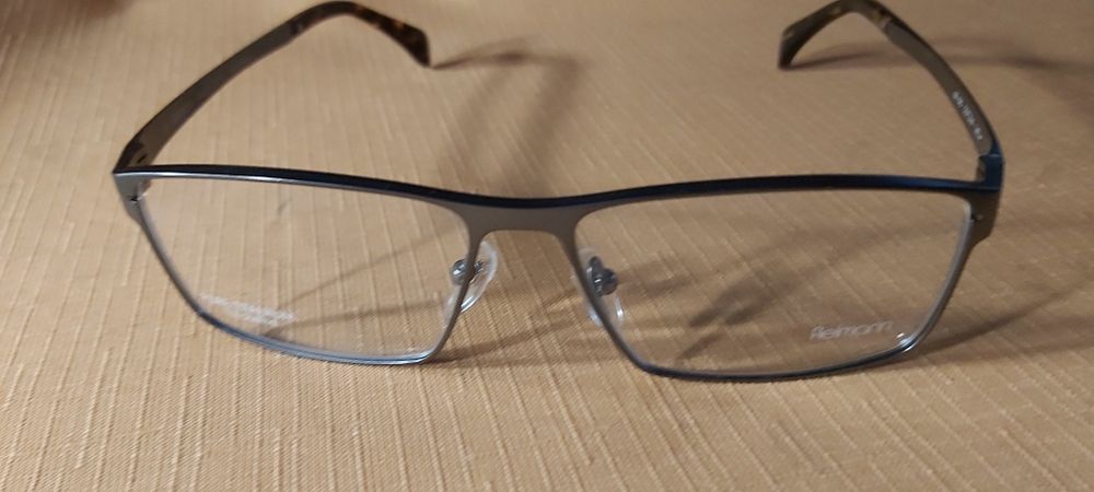 Fielmann Pure Titanium 2001 oprawki lecznicze tytanowe made in Germany