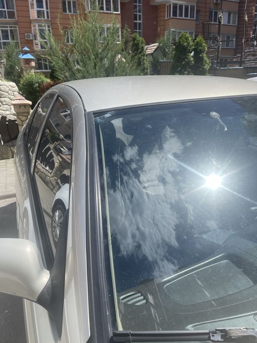 Продам /Обмен  на мотоцикл/продам Nissan sunny( almera ) 1.6 2008 gas/benz
