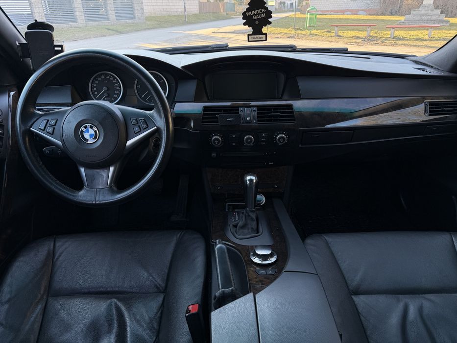 Bmw e60 530D wyposażona/zadbana