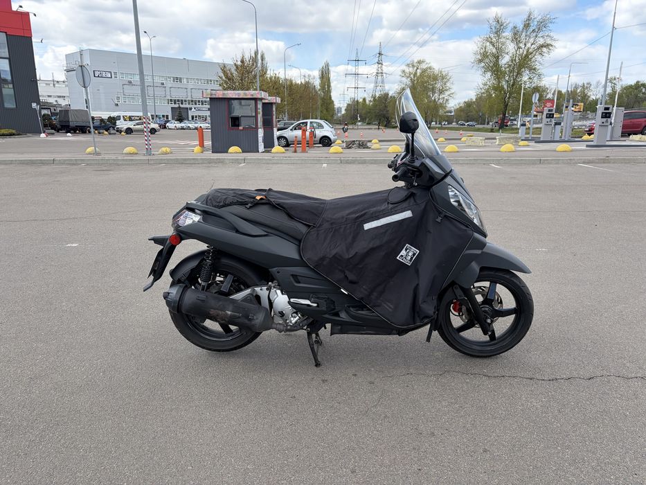 Продам максіскутер SYM Citycom 300i (2016)