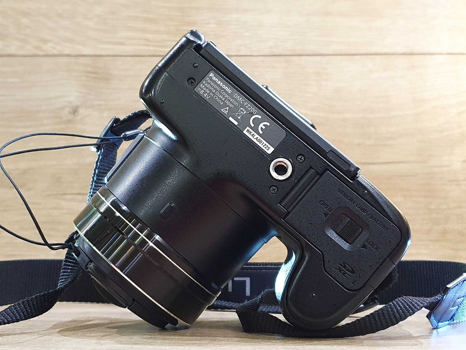 panasonic lumix fz200 - купити фототехніку, відеотехніку - Ціна на