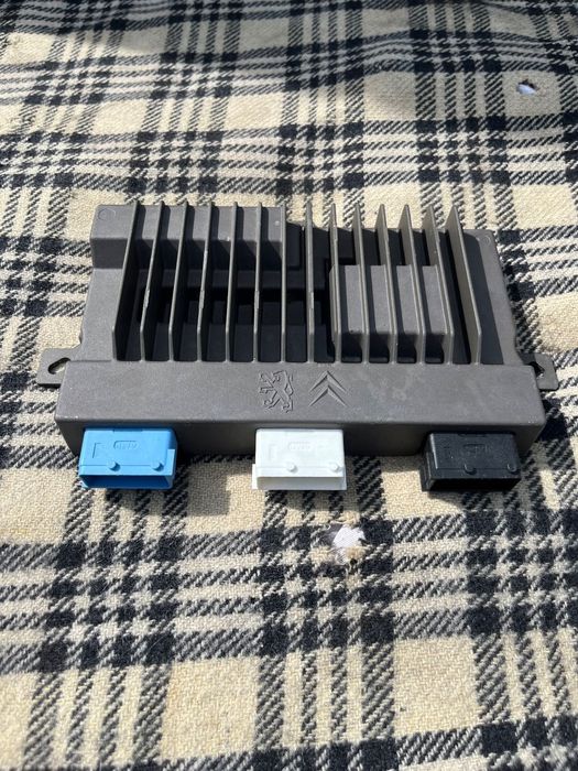 Wzmacniacz Peugeot Citroen 3008 II 5008 II C5 aircross