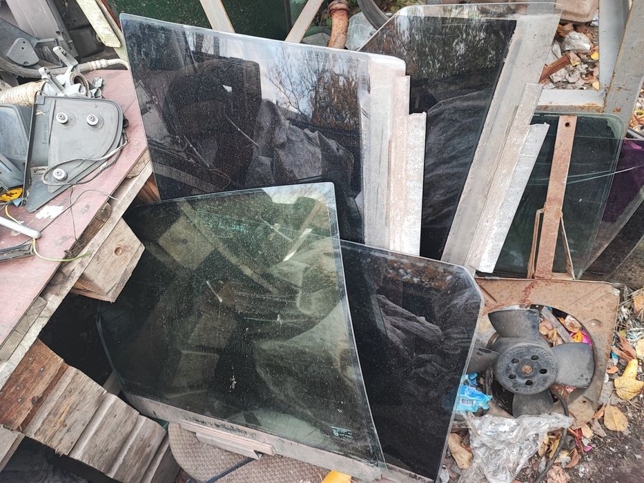 Стекло двери для Форд Сиерра Эскорт Скорпио Орион.