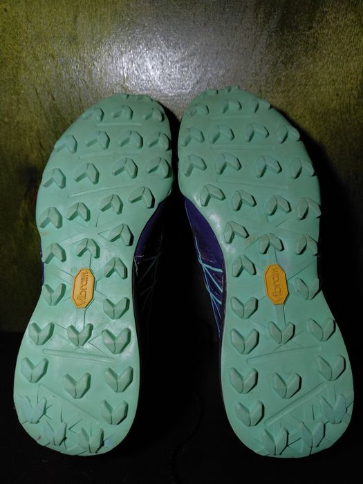 Кросівки The North Face GORE TEX р 38