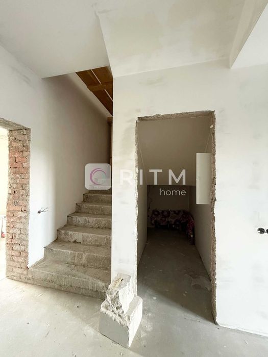 Сучасний таунхаус 150 м² у Липинах біля районної лікарні - View 5