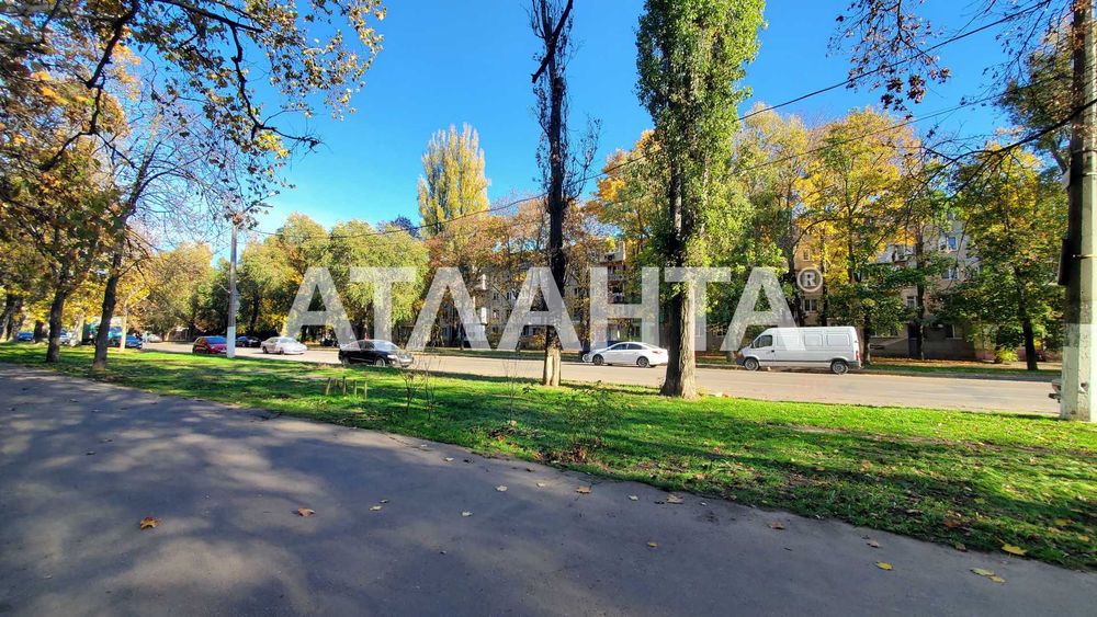 2-кімнатна квартира по вул. Івана та Юрія Лип (Гайдара) / Вишневського