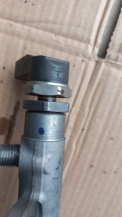 Listwa wtryskowa paliwowa bmw 3.0d m57n2 e60 e90 x3 x5 e65