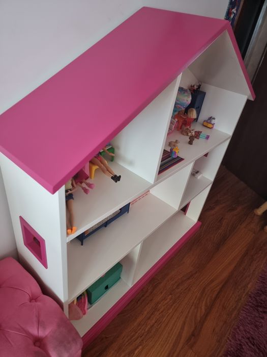 Casa/ estante de bonecas