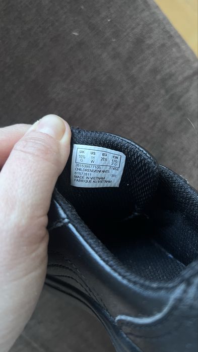 Шкіряні кросівки clarks 18 см  28 р в дуже гарному стані