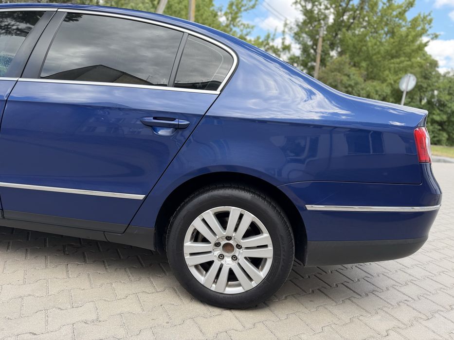 Volkswagen Passat B6 2007 рік 2.0 Дизель Механічна 6-ступ! Гарний стан!!