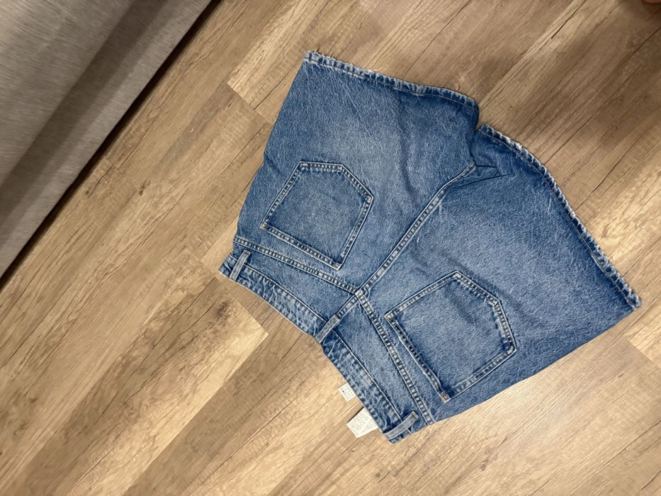 Ддинсові щорти Zara