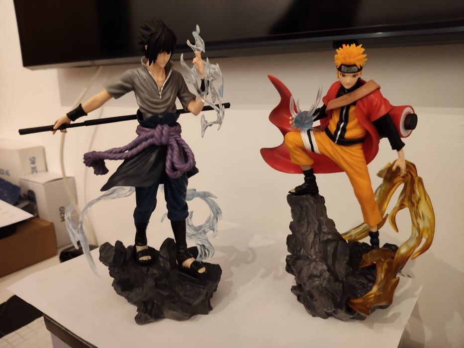 Figura Naruto e Sasuke