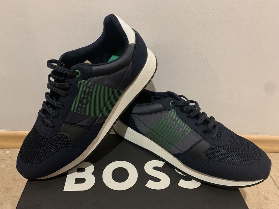 Buty BOSS r 44 bardzo ładne Oryginalne !!!