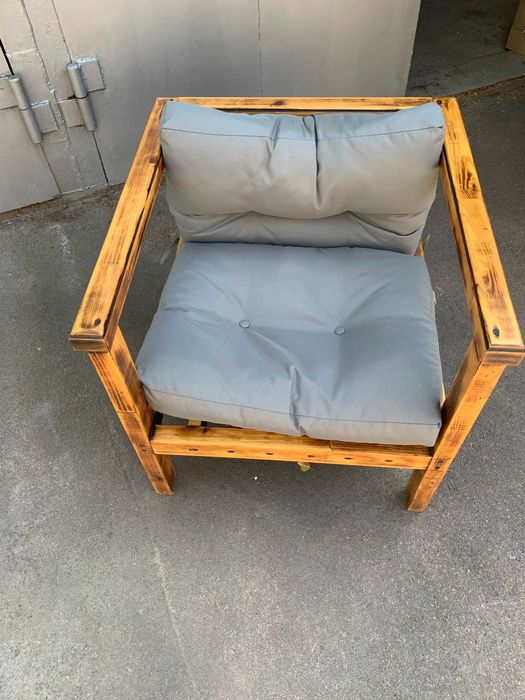 Стілець деревьяній для терраси