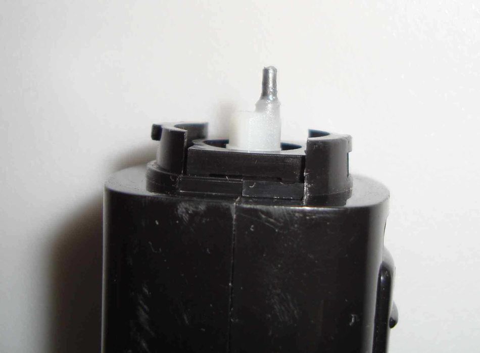 Тример для носа и ушей самовывыз