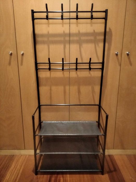 Sapateira + cabide preto 135x60x26 cm