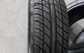 1 pneu Novo 165/70R13 Master