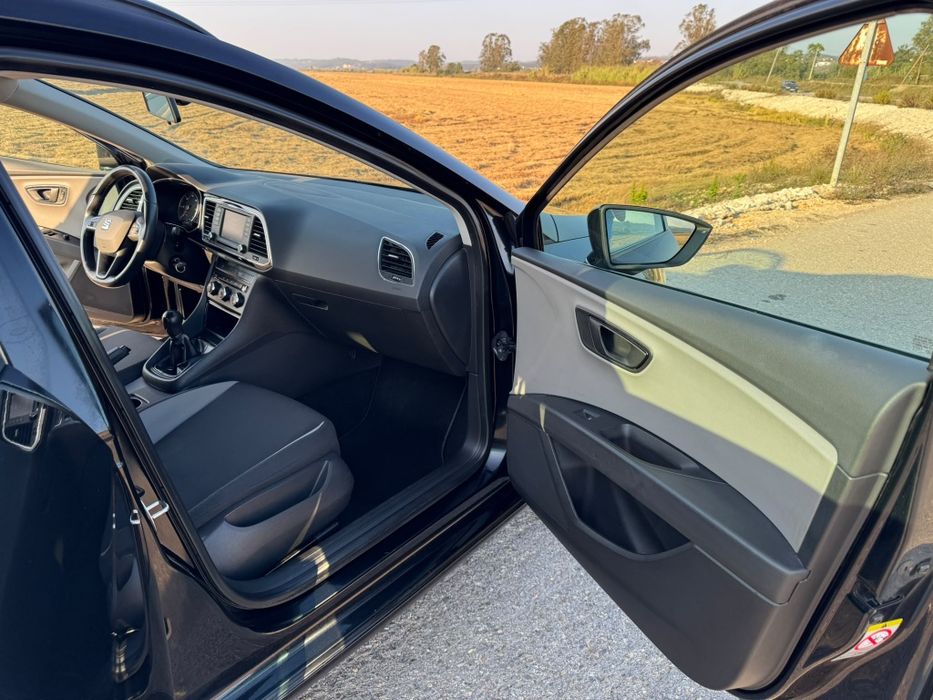 SEAT LEON ST 1.6 TDI 105cv
