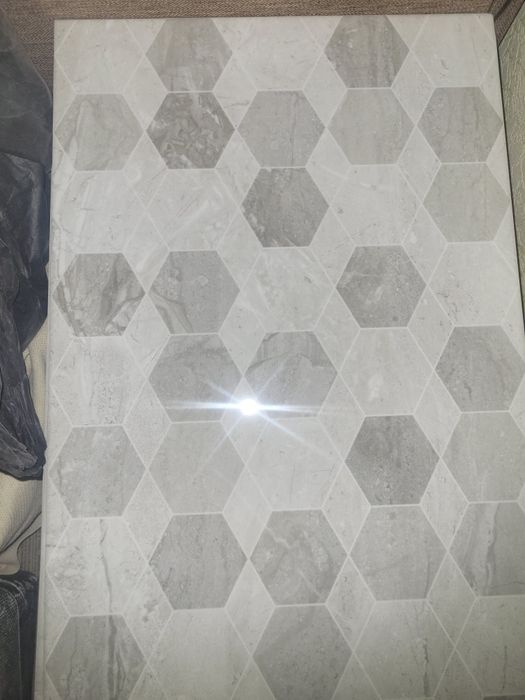 Продам плитку 600×300