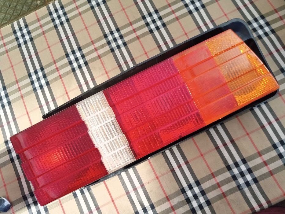 Rover 2.0  2.4 SD  2.6 S  3.5  Vanden Plas - SD1 / LOTUS ESPRIT S2